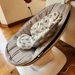 4moms MamaRoo Swing
