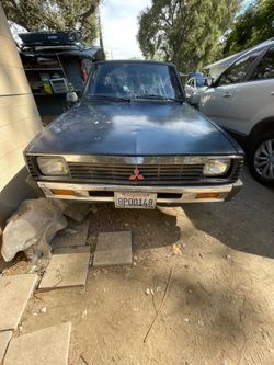 Mitsubishi 1986 Mighty Max Truck