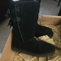 Uggs Size 6 
