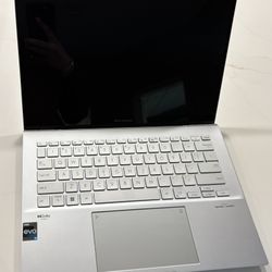 Laptop - Asus