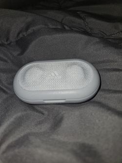 The FWD-02 Sport True Wireless earbuds
