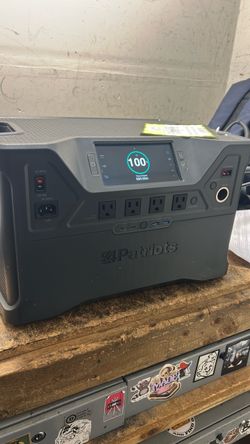 1003 4Patriots 2200watt Portable Power Station 570355