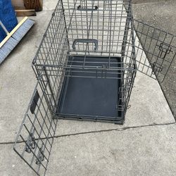 Metal Dog Crate 