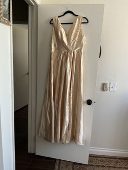 Champagne Satin Sleeveless Evening Gown never used size M