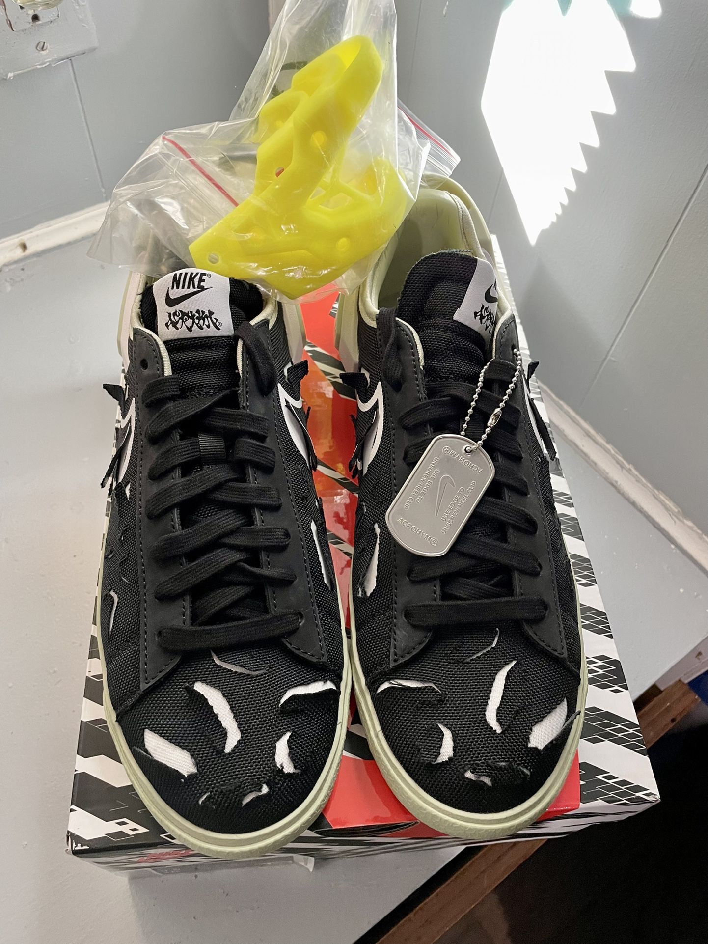 Nike Acronym Blazer Low Black Olive Aura SZ:8.5