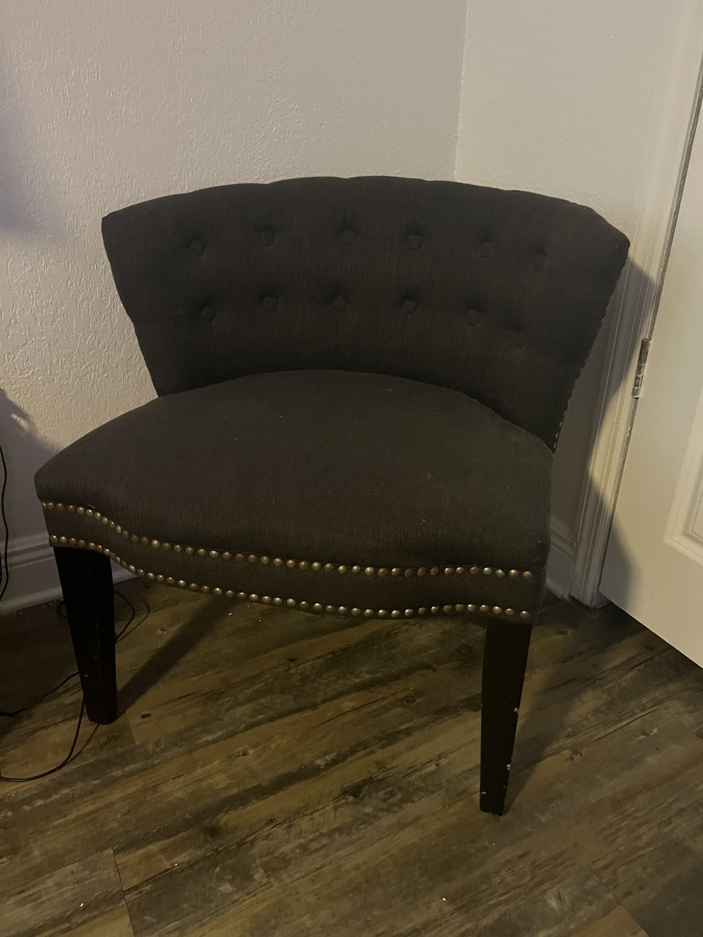 Set Of 2 Tufted Chairs