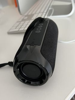 Black Portable Speaker 