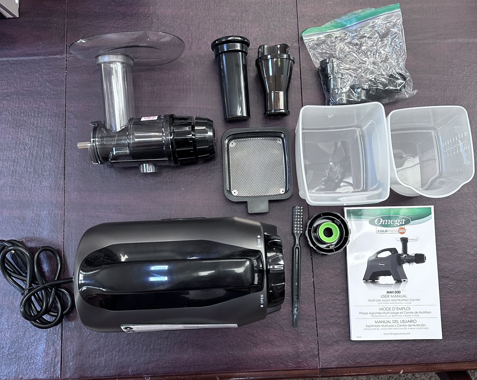 Omega MM1500 MultiUse Juicer And nutrition Center for Sale in Tumwater