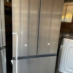 Bespoke AI 3-Door French Door