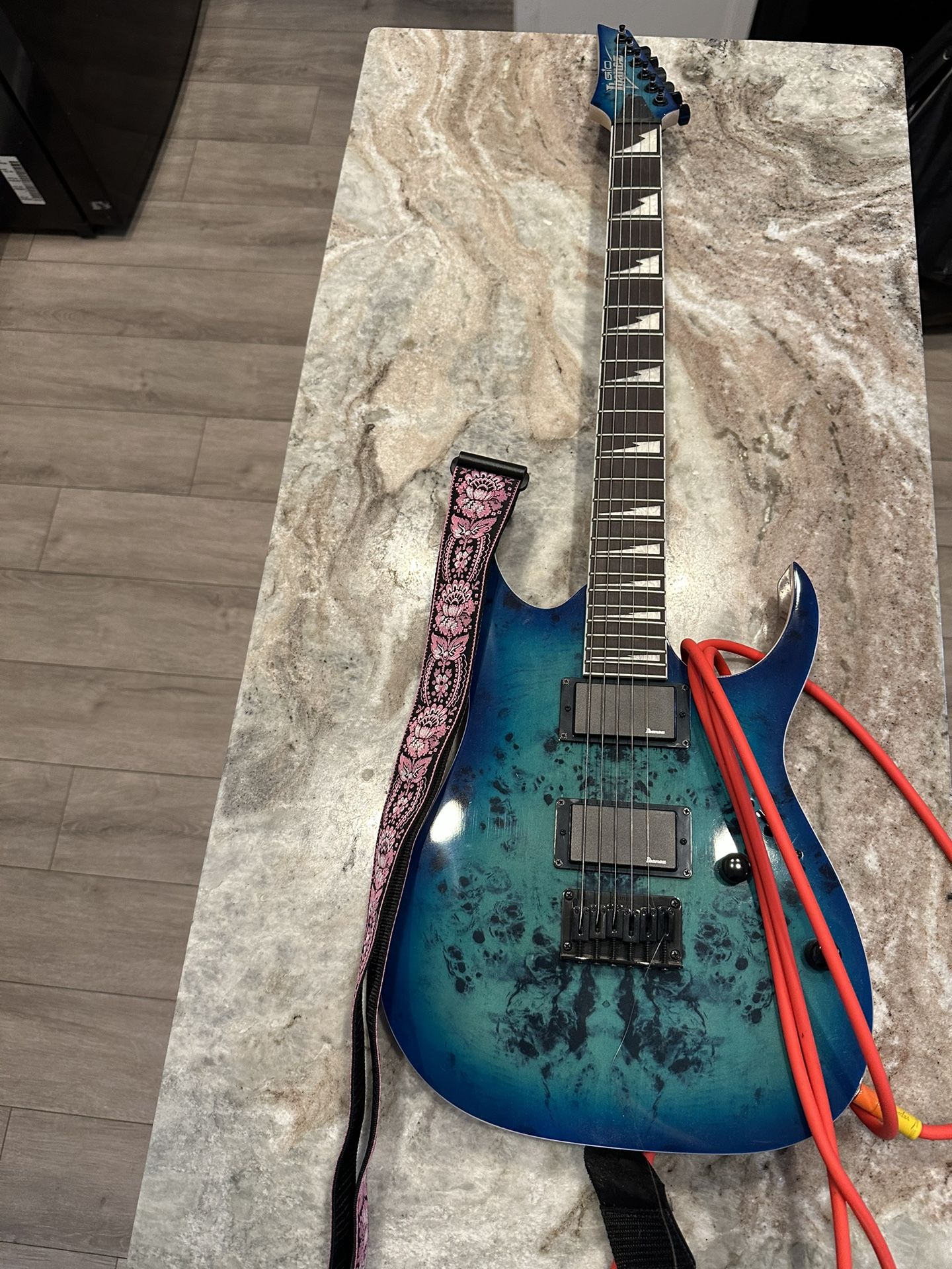 Ibenez Gio Electric Guitar
