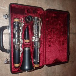Jupiter Clarinet JCL-631 w/ Hard Shell Case