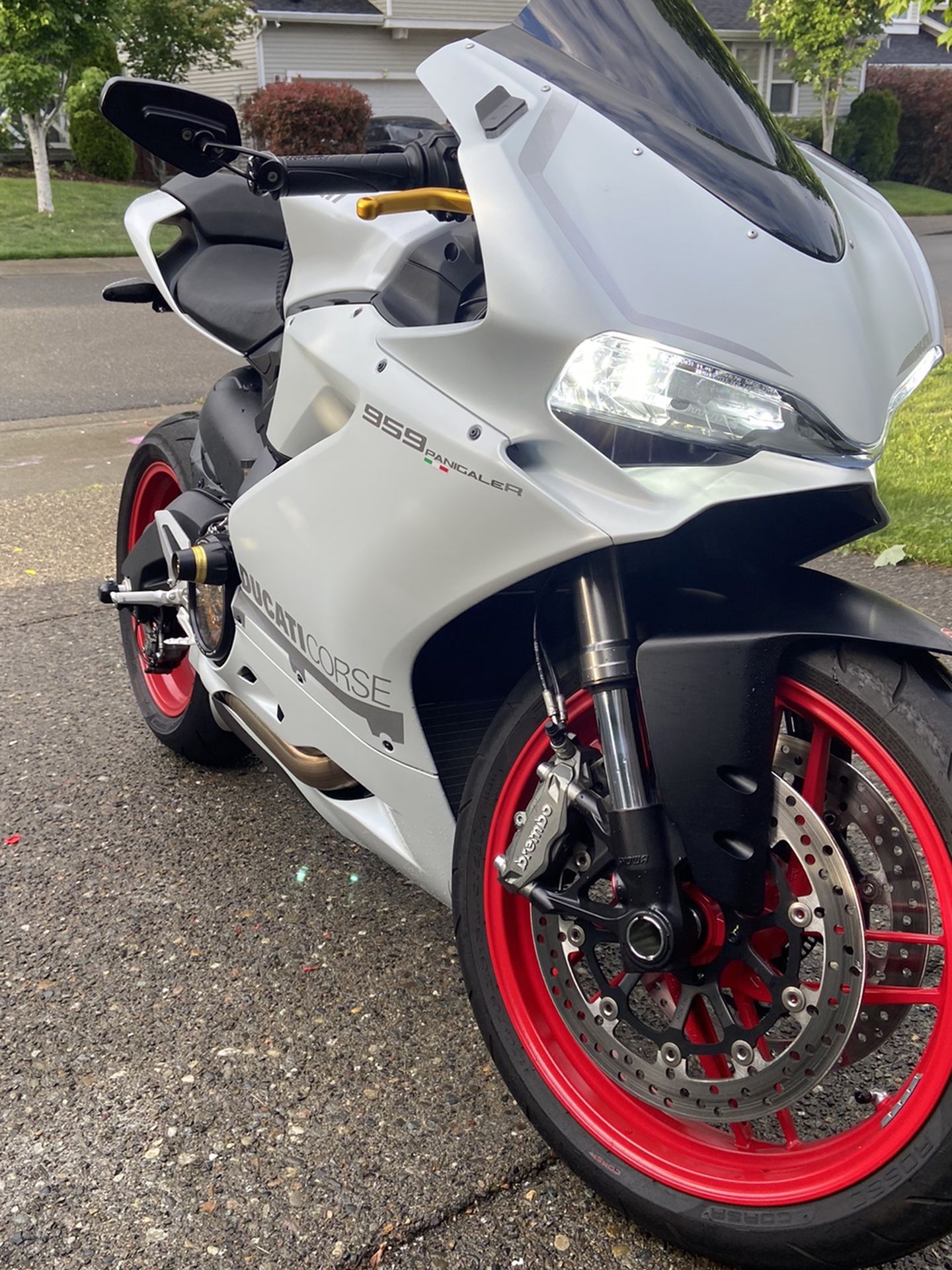 2017 Ducati 959