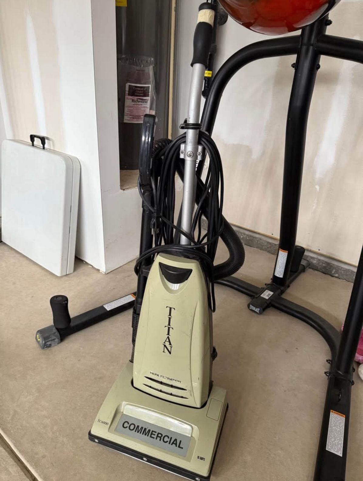 vacuum titan Tc60002