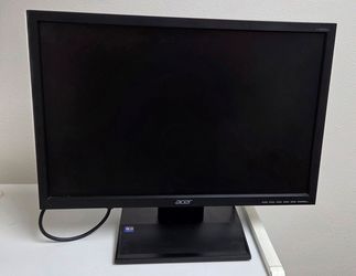 19" Acer widescreen  monitor