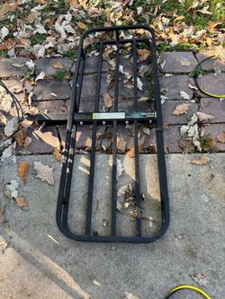 Cargo carrier