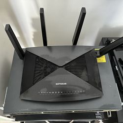 Netgear Nighthawk X10 (model r9000)
