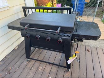 Camp Chef Gridiron 36