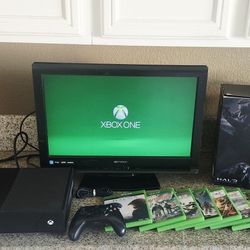 Complete in box XBOX ONE with tons of Games for Cheap!!