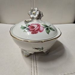 Vintage Porcelain Trinket Dish with Lid – Floral Design – Excellent Condition!