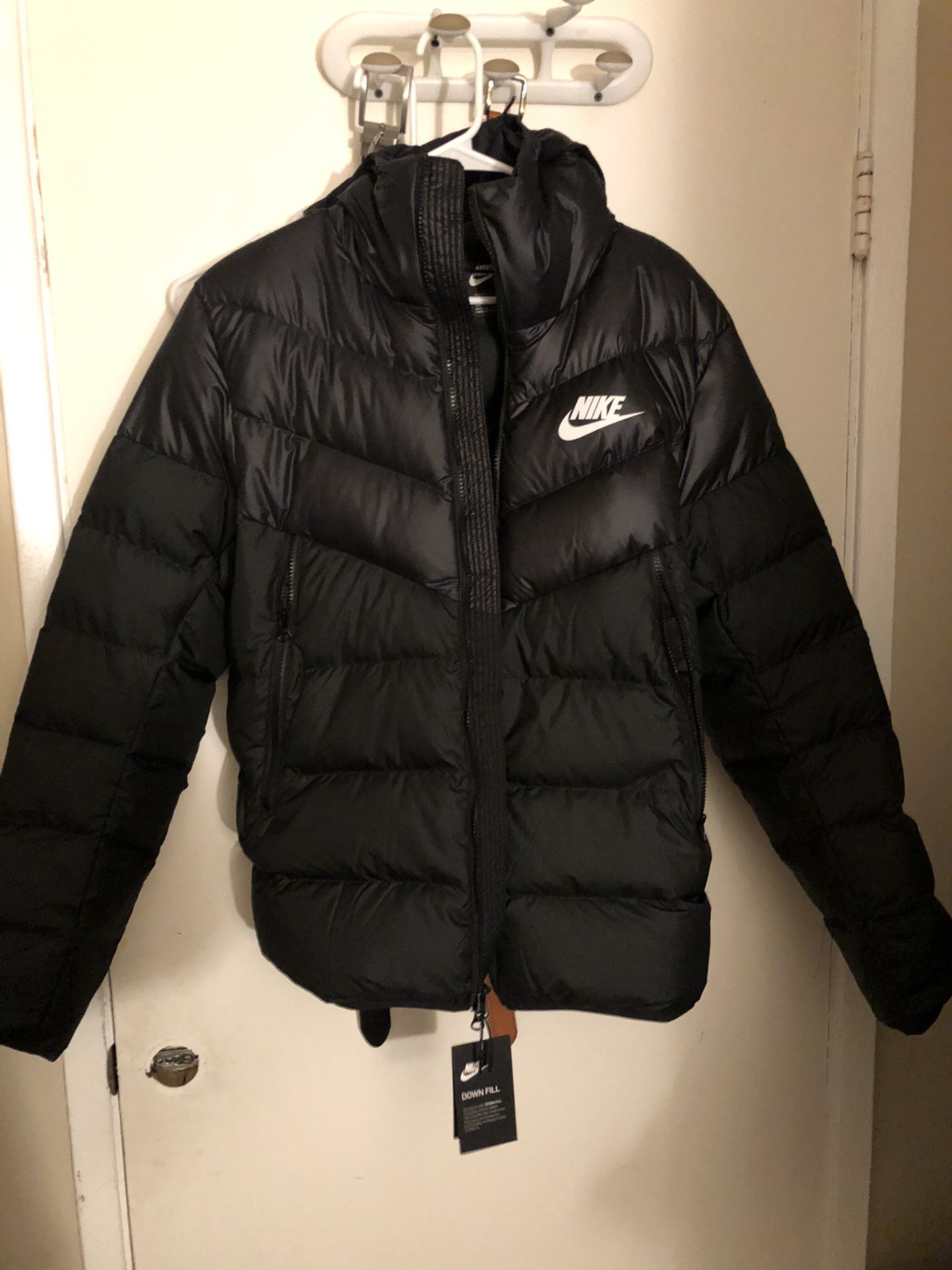 Nike black puffer jacket size medium