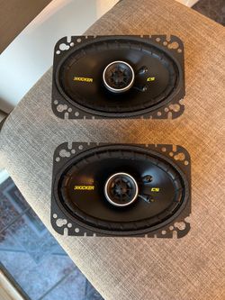 Pair Of Kicker CS  4x6" Speakers