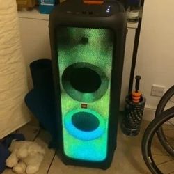 Partybox 1000 Speaker 