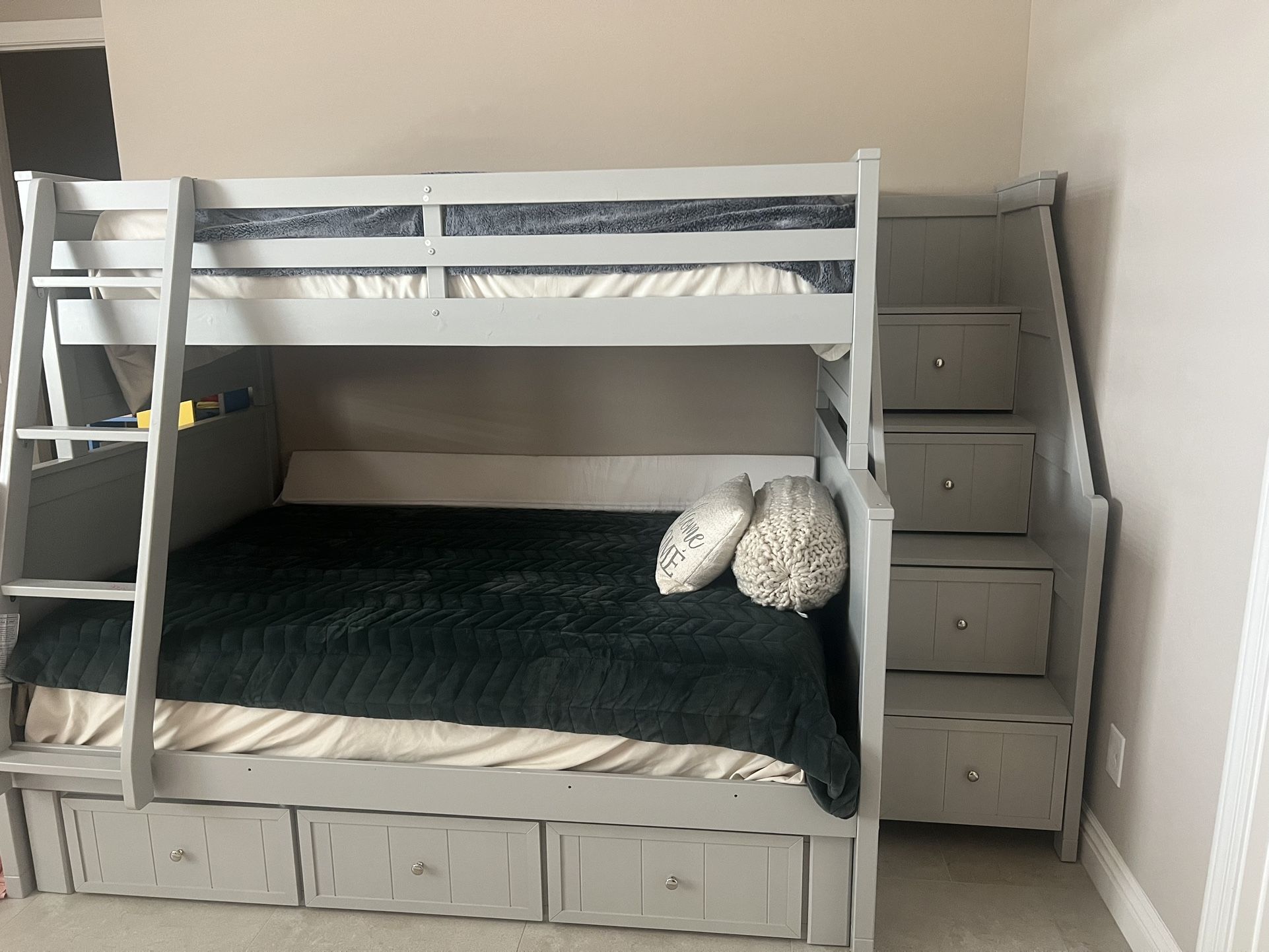 Bunk Bed - Brand new NOT USED Along With Chest Drawer If Interested