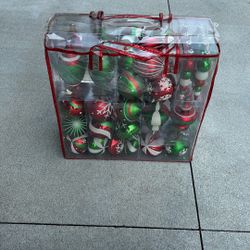 Christmas Ornament Set