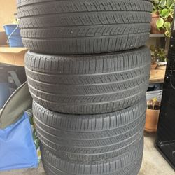 4 Pirelli Scorpion MS 255/45 R19 104v - Barely Used /180 Miles