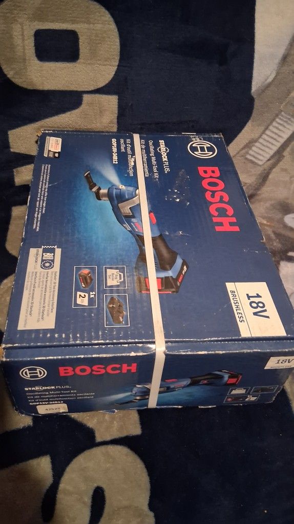 BOSCH 18V Brushless Oscillating Multi Tool( Includes Battery N Charger)
