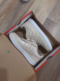 Nike girls' shoes, NEW,  size 4