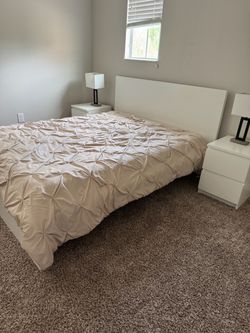 Queen bed frame and 2 nightstands