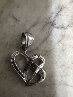 10k white gold double heart Pendant with diamond accents