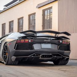 LAMBORGHINI AVENTADOR ZARAGOZA EDIZIONE AERO WING