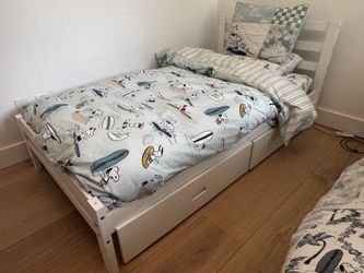 Twin bed With Storage