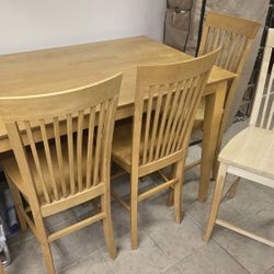 Bar Height Extendable Table With 4 Chairs
