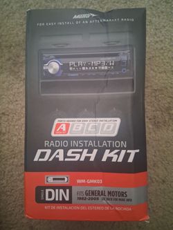 Metra Radio Dash Installation kit Brand New In The Box