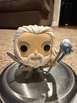 The Lord Of The Rings - Gandalf The White Special Edition Glows - Funko Pop