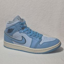 Women's Nike Air Jordan 1 Mid SE Ice Blue