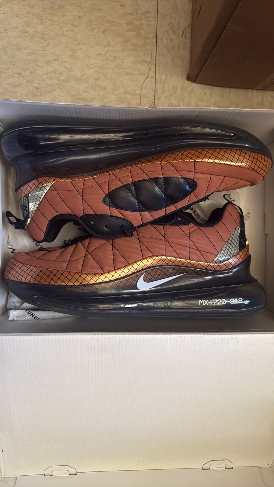 Nike Air Max 720