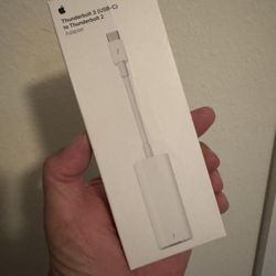 Apple Thunderbolt 3 (USB-C) to Thunderbolt 2 Adapter