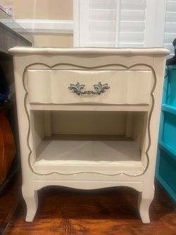 Bedroom table/drawer
