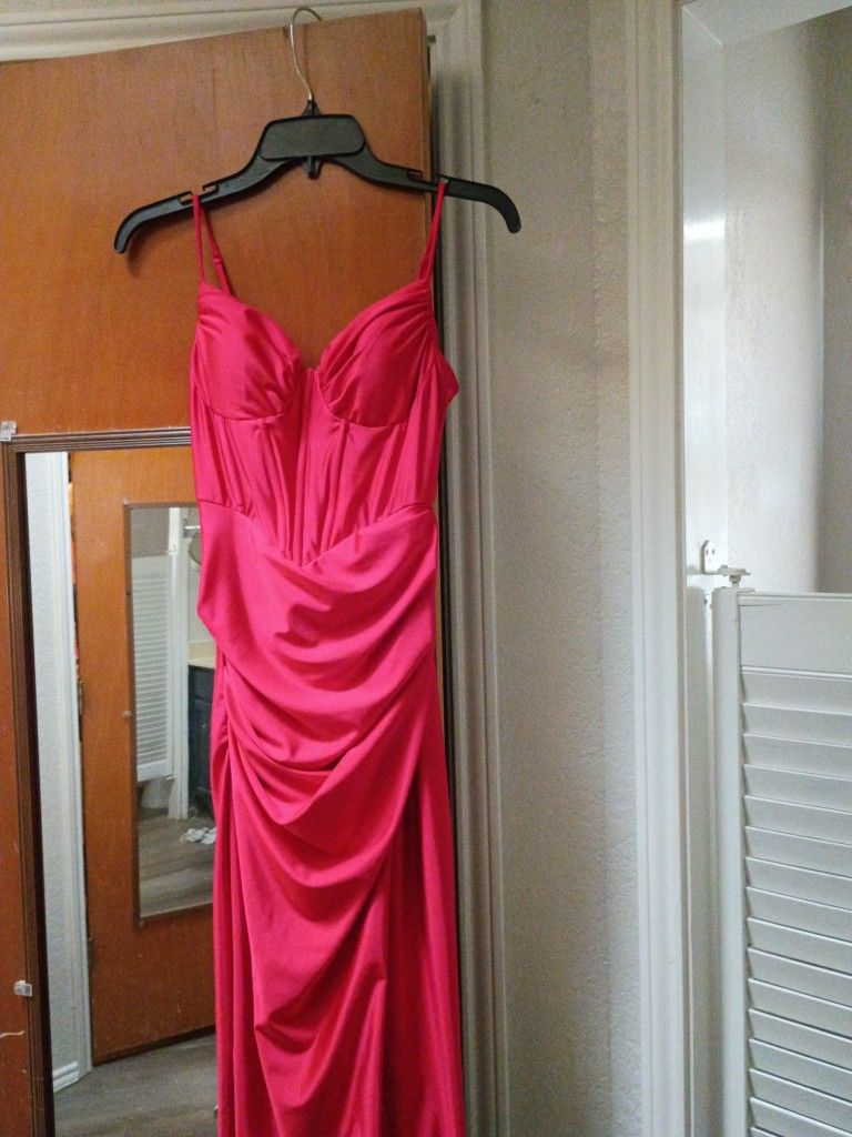 Pretty Red Dress Used For Prom Thats It