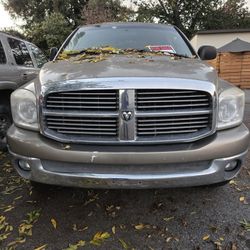 Ram 1500 Hemi 5.7 Liter 