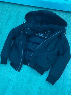 moose knuckle number black