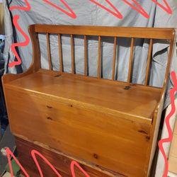 Solid Wood Deacon's Bench/Toy Chest