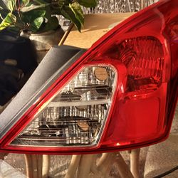 2012-2019 Rear Passenger Side Taillight for Nissan Versa Sedan