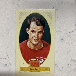 2012 Panini Golden Age #143 Gordie Howe Mini Crofts Candy Blue Ink card