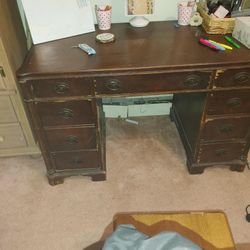 Must Go Make Offer Antique Desk