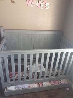 Baby Crib Graco